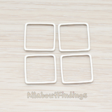 PD.303-04 // 15mm Simple Square Link Pendant, 4 Pc