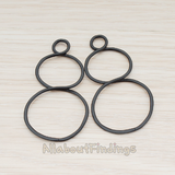 PD.314 // Snowman Three Hoop Pendant, 2 Pc