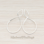 PD.322 // Simple Twisted Teardrop Pendant, 2 Pc