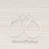 PD.322 // Simple Twisted Teardrop Pendant, 2 Pc