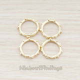 PD.336-01 // Small Round Dotted Link Pendant, 2 Pc