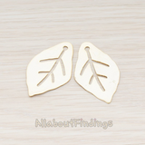 PD.480-MG // Chunk Leaf Charm Pendant, 2 Pc
