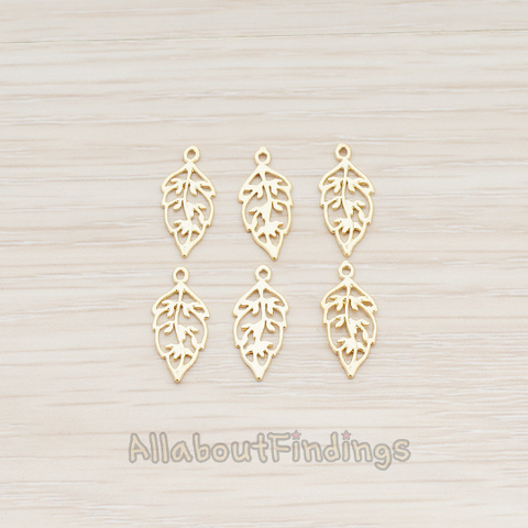PD.549 // Unique Leaf Pendant, 4 Pc