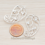 PD.565 // Leaf with Cubic Zirconia Pendant, 2 Pc
