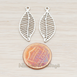PD.584 // Caterpillar Leaf Pendant, 4 Pc