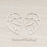 PD.597 // Large Leaf Pendant, 2 Pc