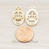 PD.660 // Oval Framed Crown Pendant, 2 Pc