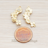 PD.671 // Clear Crystal Cubic Zirconia Setting Curved Different Flowers Pendant, 2 Pc