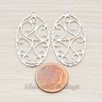 PD.688 // Twisted Textured Floral Oval Pendant, 2 Pc