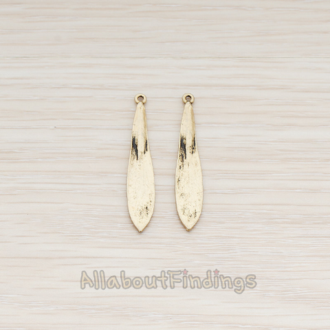PD.697 // Antique Gold Plated Antique Long Leaf Pendant, 2 Pc