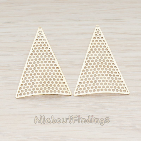 PD.759 // Dotted Triangle Filigree Pendant, 2 Pc