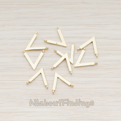 PD.919 // V Shaped Connetor Pendant, 2 Pc