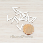 PD.919 // V Shaped Connetor Pendant, 2 Pc