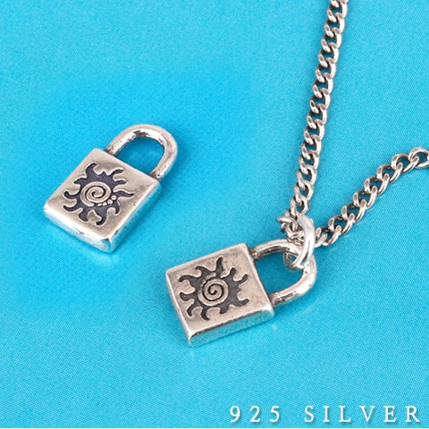 SPD.0082// 925 Silver Antique Sun Lock Pendant, 1pc / PO51