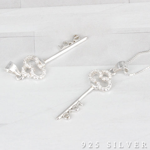 SPD.0089// 925 Silver Cubic Key Pendant, 1pc / PO64