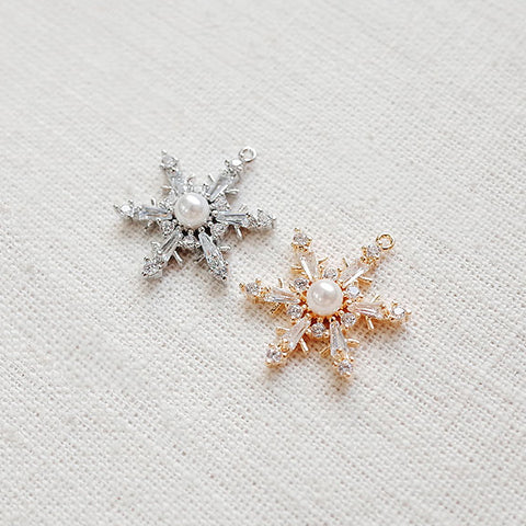 PD.1937 // Cubic Snow Flake Pendant, 1 Pc