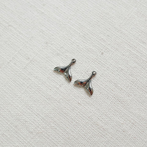 SG.050 // Dolphin tail Surgical Steel Pendant, 2 Pc